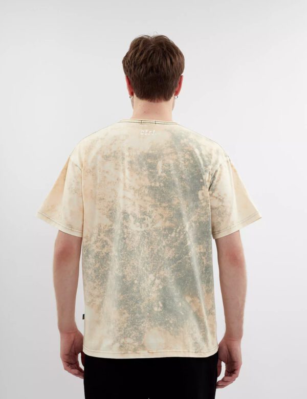 T-Shirt - Image 2