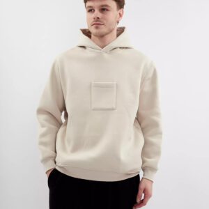 Beiger Hoodie mit Tasche